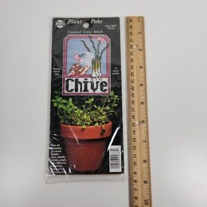 Vintage Counted Cross-Stitch Kit Plant Poke by NeedleMagic- Chive